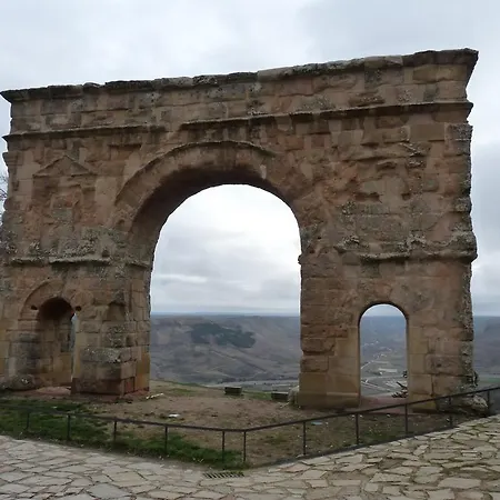 Nicolas Penzion 3*